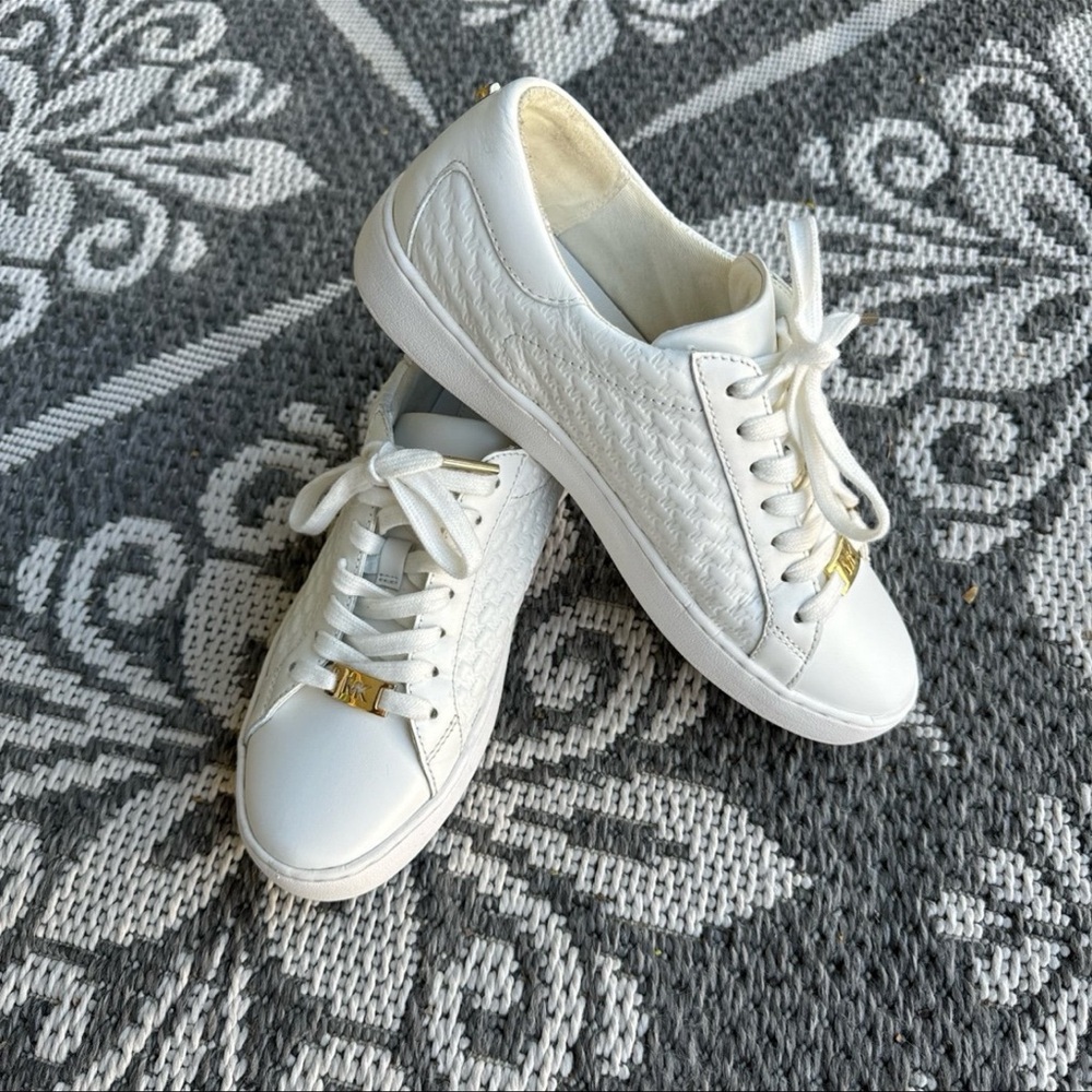 Michael Kors Sneakers size 7M